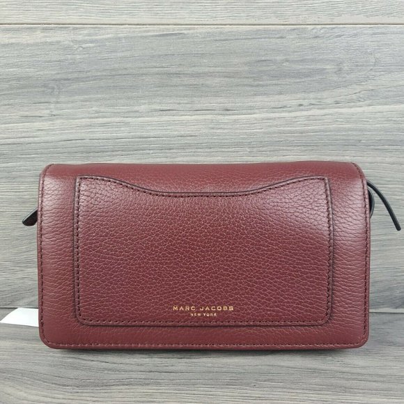 Marc Jacobs Burgundy Crossbody Bag - Picture 1 of 10